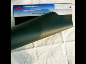 Dosegnite standardnu ​​vodonepropusnu poliester 1000D pu obloženu oxford tkaninu